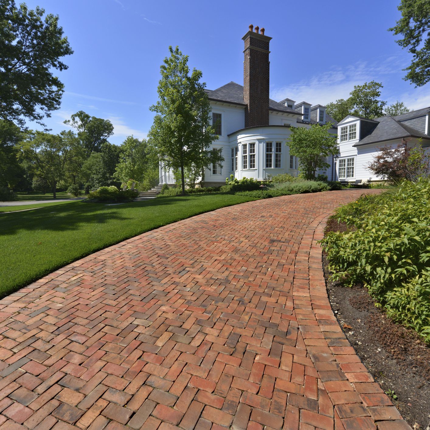 Brick Pavers Pros and Cons